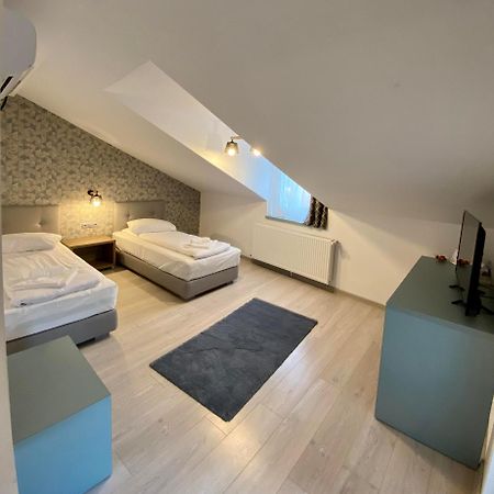 Adi&Nicol Hotell Sibiu Exteriör bild