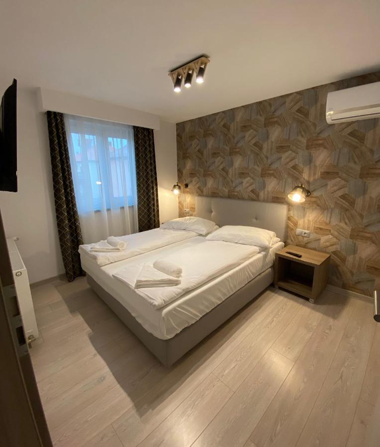 Adi&Nicol Hotell Sibiu Exteriör bild